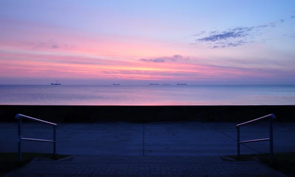 Bella alba luminosa sul Mar Baltico in Polonia — Foto Stock