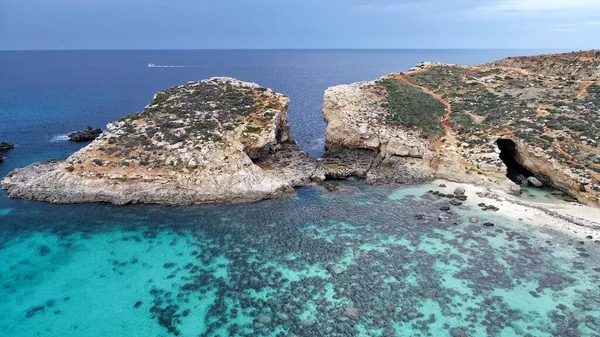 Hermosa Vista Laguna Las Rocas Agua Mar Malta — Foto de Stock
