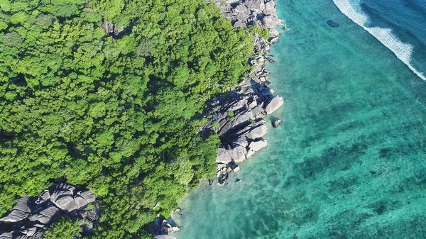 Bela Praia Rochosa Tropical Anse Fonte Dargent Digue Island Seychelles — Fotografia de Stock