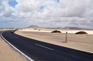 Kum tepeleri üzerinde Fuerteventura