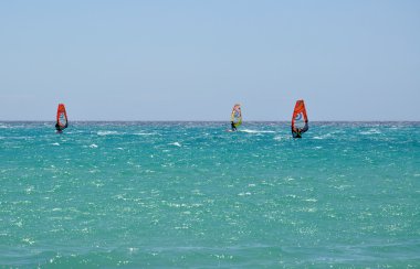 Costa Calma Fuerteventura üzerinde sörf