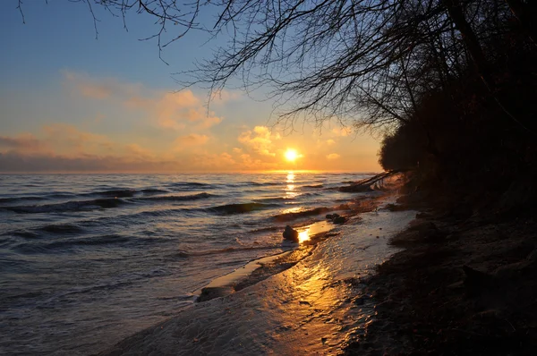 Sonnenaufgang über der Ostsee im Januar in Polen — Stockfoto