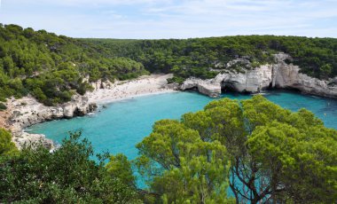 Menorca Balear adaya lagün güzel manzara