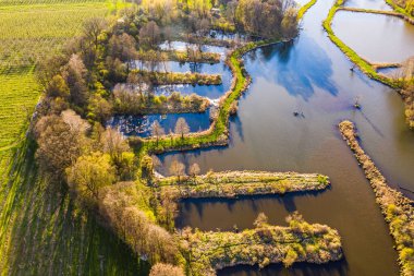 Strobow köyündeki göletler.