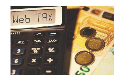 Web Vergisi işaretli hesap makinesi