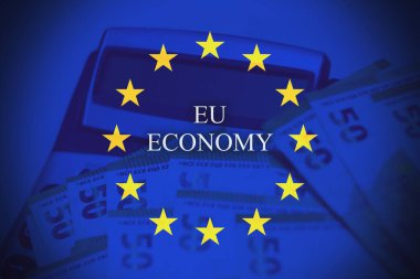 Avrupa bayrağı üzerine ECB metni. Merkez bankacılık, para politikası ve Avrupa 'da mali istikrarın kavramsal imajı