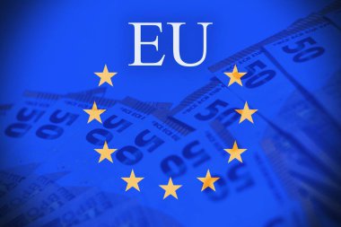 Avrupa bayrağı üzerine ECB metni. Avro Bölgesi bankacılık, parasal yönetim ve mali politika konsepti