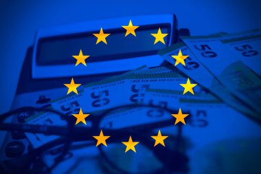 Avro ve Avrupa bayrağını gösteren yüksek çözünürlüklü iş geçmişi, kurumsal sunumlar, mali pazarlama ve yatırım kampanyaları için uygun.