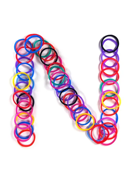 Buntes Gummiband Charakter "n". — Stockfoto