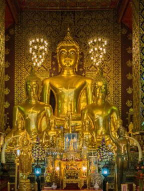 WAT phrathat hariphuncha