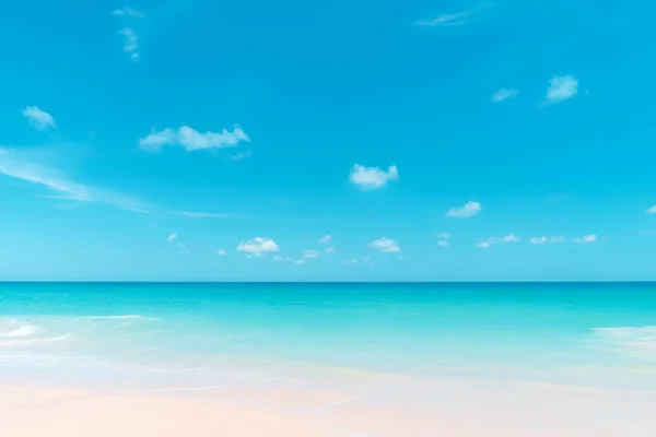 Beautiful Tropical Beach Blue Sky White Clouds Abstract Texture Background — Stock Photo, Image