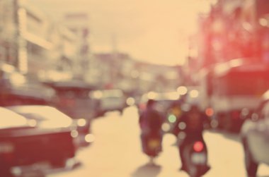 Trafik yol ile bokeh ışık arka plan bulanıklık.