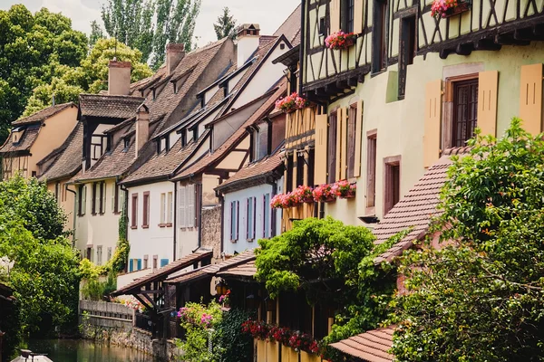 Panoramiczny widok na kanał w okolicy Wenecji Petite Colmar, — Zdjęcie stockowe