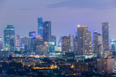 Alacakaranlık, ofis ışıkları gece görünümü