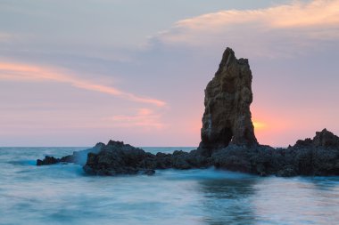Tayland kayalık sahil günbatımı gökyüzü arka plan ile