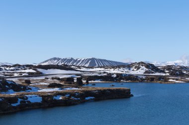 Myvatn volkan mount ve Mavi Göl, kış manzarası