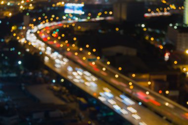 Gece manzaraya hareket soyut bulanık bokeh şehir yol