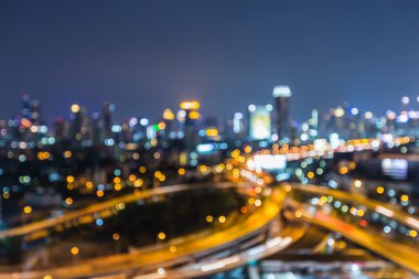 Bulanık ışıklar otoyol deyimleri ve şehir şehir