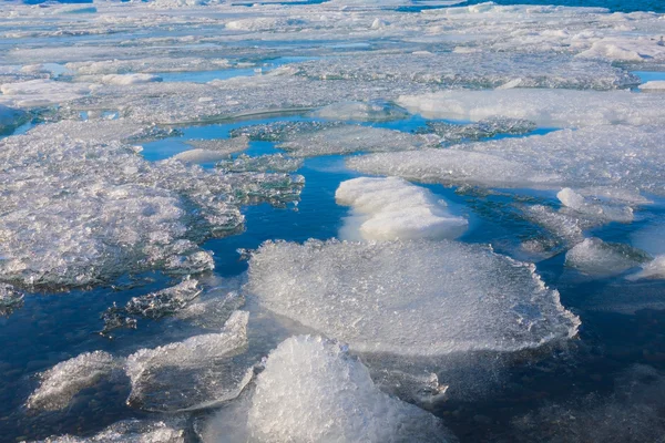 Donmuş göl bulun Jokulsarlon Buzulu — Stok fotoğraf