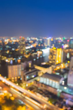 Nehir modern binanın bokeh arka plan bulanıklık