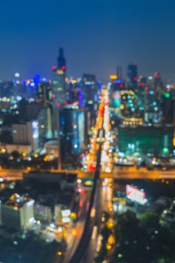 Şehir kavşak havadan görünümü traffice ışıkları gece defocus