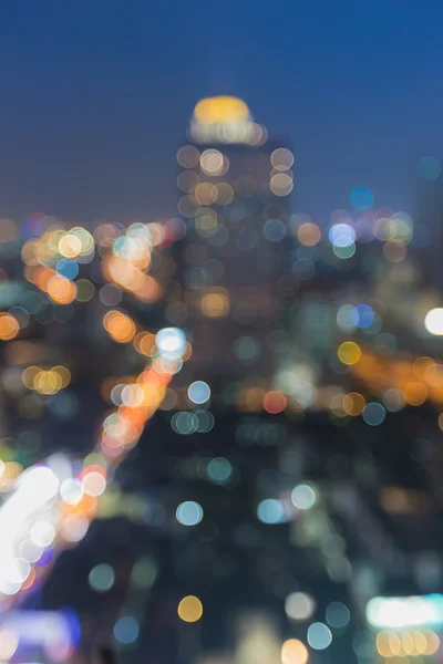 Bangkok şehir görünümünü bokeh geceleri bulanıklık — Stok fotoğraf