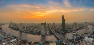 Bangkok nehir eğrisi