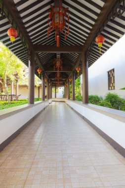 Geleneksel Çince köşk yürüyüş yolu