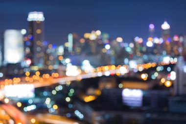 bokeh şehir otoyol alacakaranlık sırasında bulanıklık