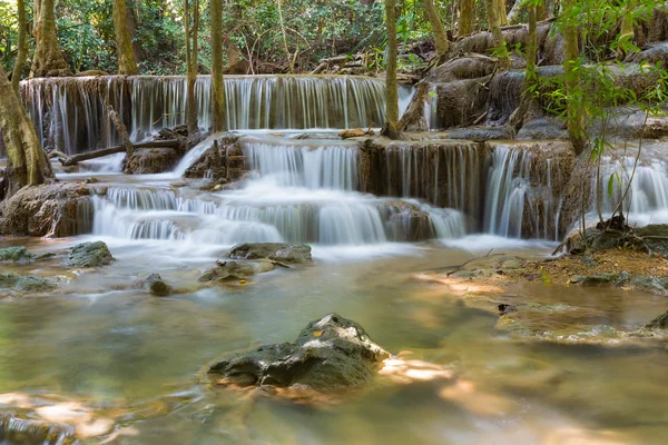 Deep jungle water falls in tropical national park of  Thailand — Stock Photo, Image