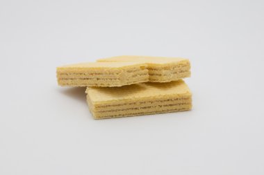 Beyaz arka plan üzerinde vanilyalı gofret