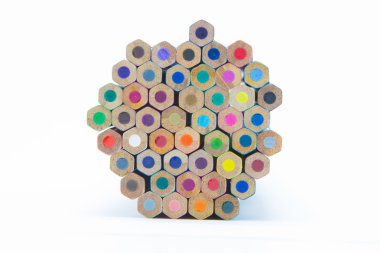 Ahşap görünüm birden çok renk kalemler alt