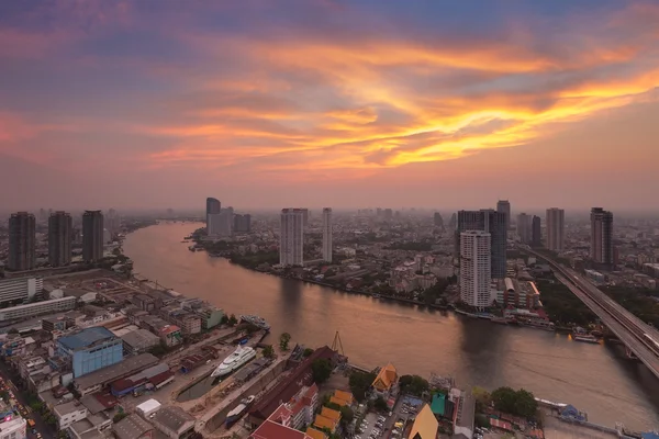 Beautiful sky, Panorama Landscape of River curved i — Stock Photo, Image