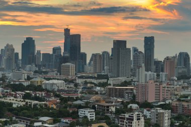 Bangkok şehir manzarası ile güzel gök