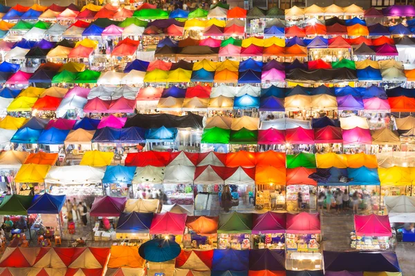 Hermoso de múltiples colores aéreo fin de semana de fondo del mercado — Foto de Stock