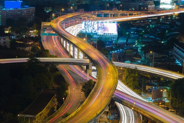 Fechar cidade estrada viaduto e intercambiado — Fotografia de Stock