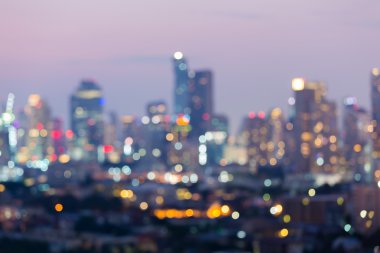 Bokeh ışıklar şehir şehir gece bulanık