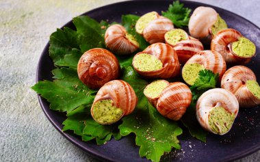 Üzüm salyangozu, şarap, Fransız mutfağı.,