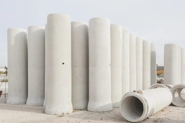 Tubería de cemento para el comercio de la construcción —  Fotos de Stock