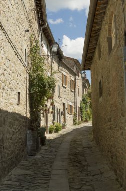 dar sokaklarında Cortona, Toskana, İtalya