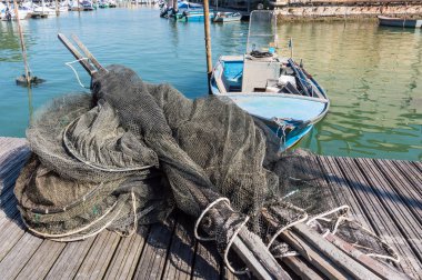 fishing nets, creels and fishing boats clipart