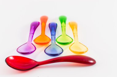 renkli plastik kaşık