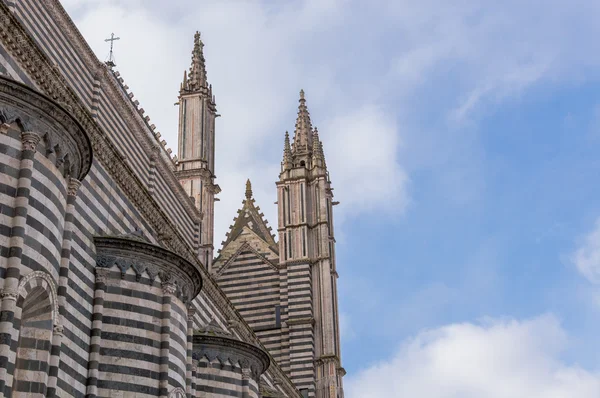 阿西西的大教堂 — 图库照片