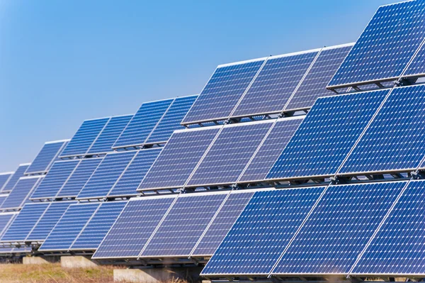 Paneles solares — Foto de Stock