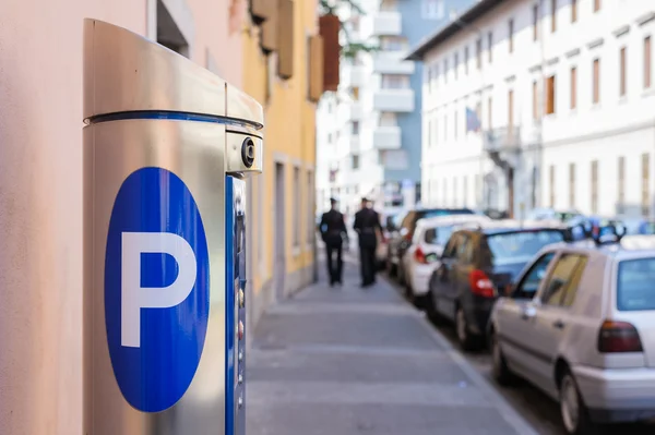 Estacionamento da máquina — Fotografia de Stock