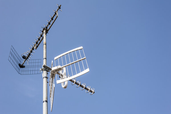 Телевидение
