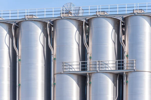 Chemical plant, containers — Stock Photo, Image