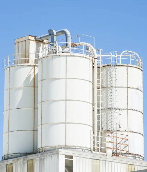 White silos for lime — Stock Photo, Image