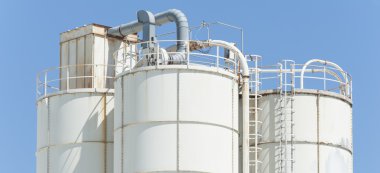 Kireç için beyaz siloları