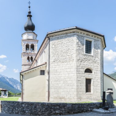 Kilise ve çan kulesi